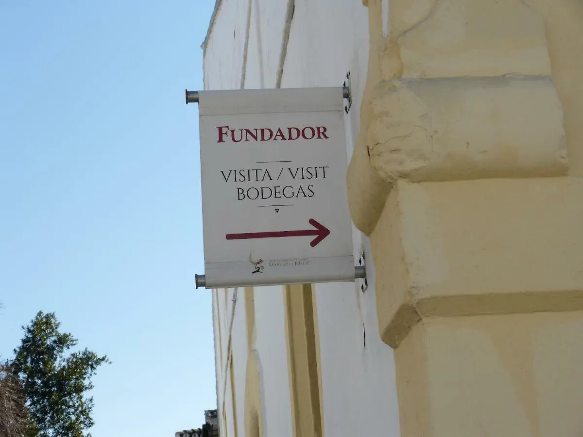 Cream Loft Siente Jerez Parking Incluido Apartment Jerez de la Frontera